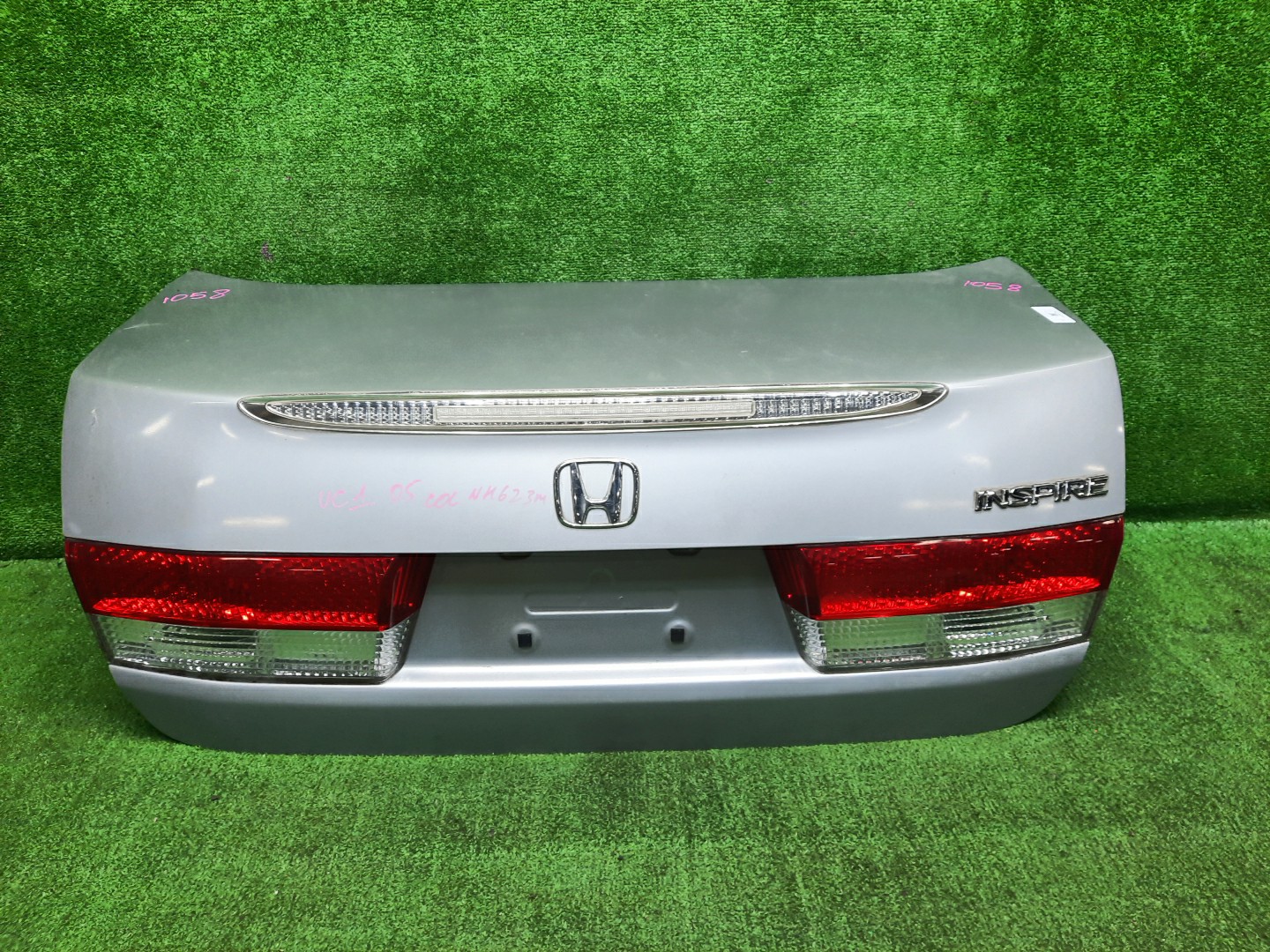 Крышка багажника HONDA INSPIRE UC1 1058 1 ракурс