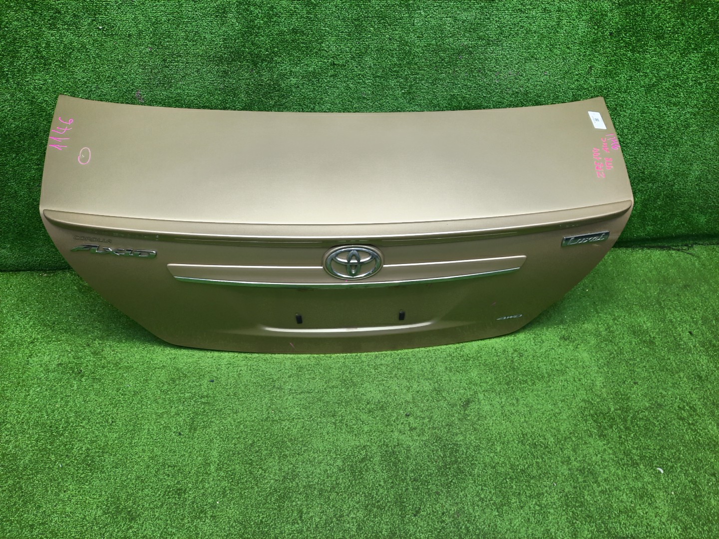 Крышка багажника TOYOTA COROLLA AXIO NZE141, NZE144, ZRE142, ZRE144 1146 1 ракурс Крышка багажника TOYOTA COROLLA AXIO NZE141, NZE144, ZRE142, ZRE144 1146 1 ракурс