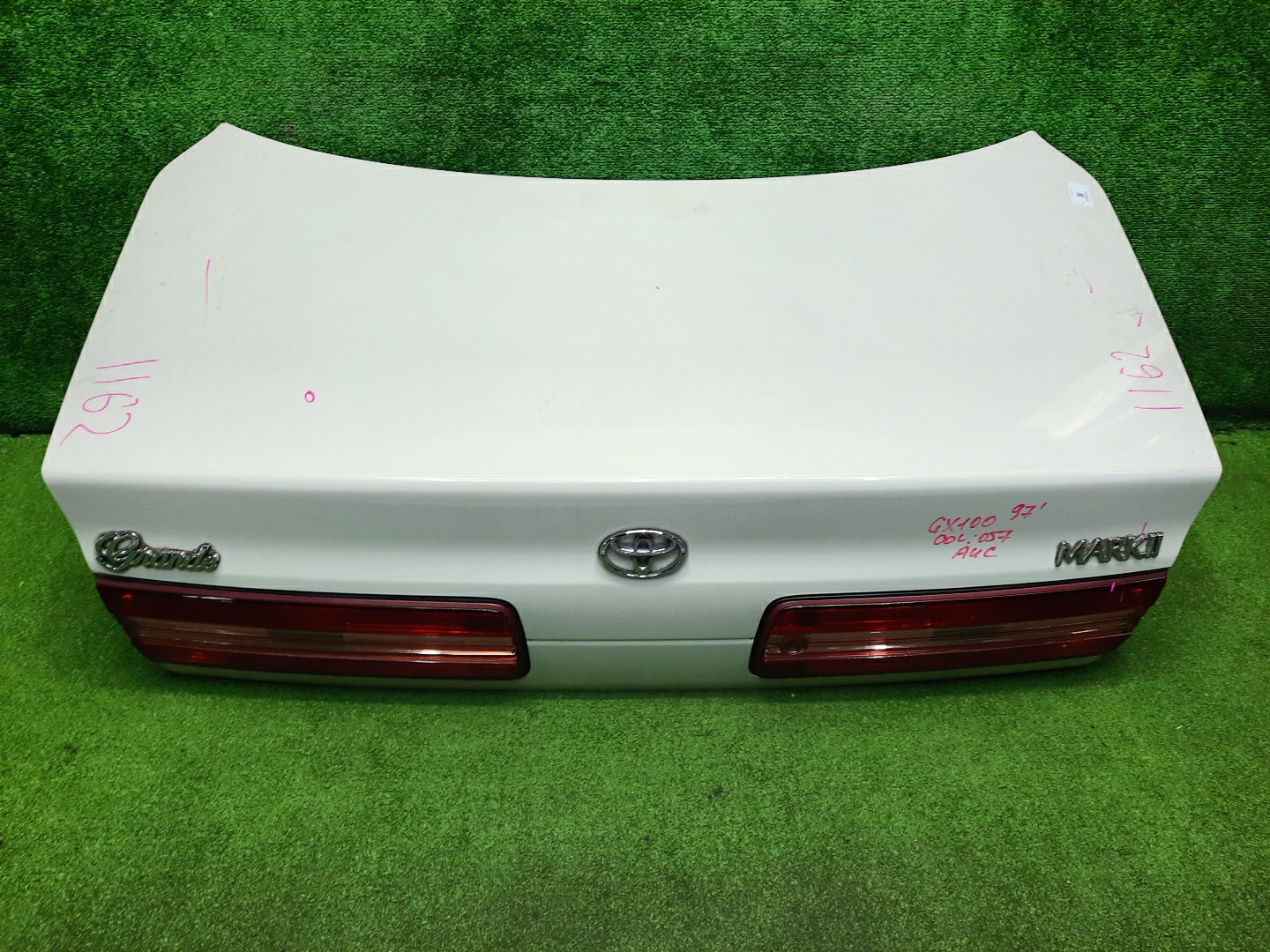 Крышка багажника TOYOTA MARK II GX100, JZX100, JZX101, LX100, GX105, JZX105, SX100 1162 1 ракурс