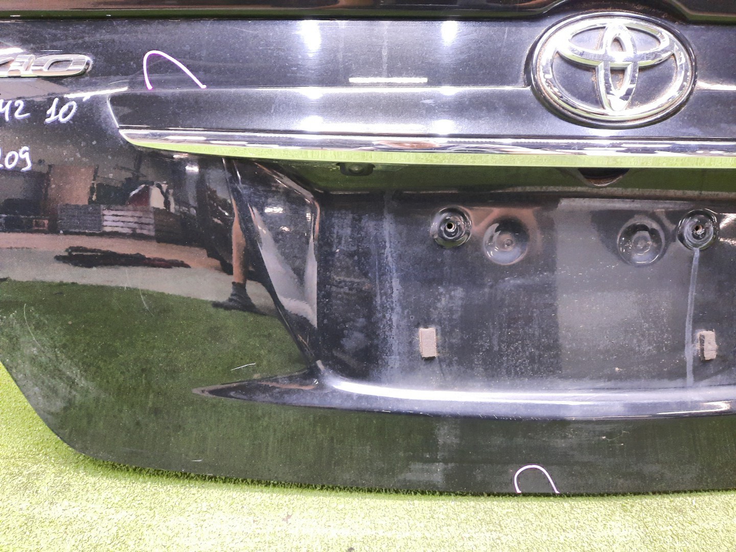Крышка багажника TOYOTA COROLLA AXIO NZE141, NZE144, ZRE142, ZRE144 1202 2 ракурс Крышка багажника TOYOTA COROLLA AXIO NZE141, NZE144, ZRE142, ZRE144 1202 2 ракурс