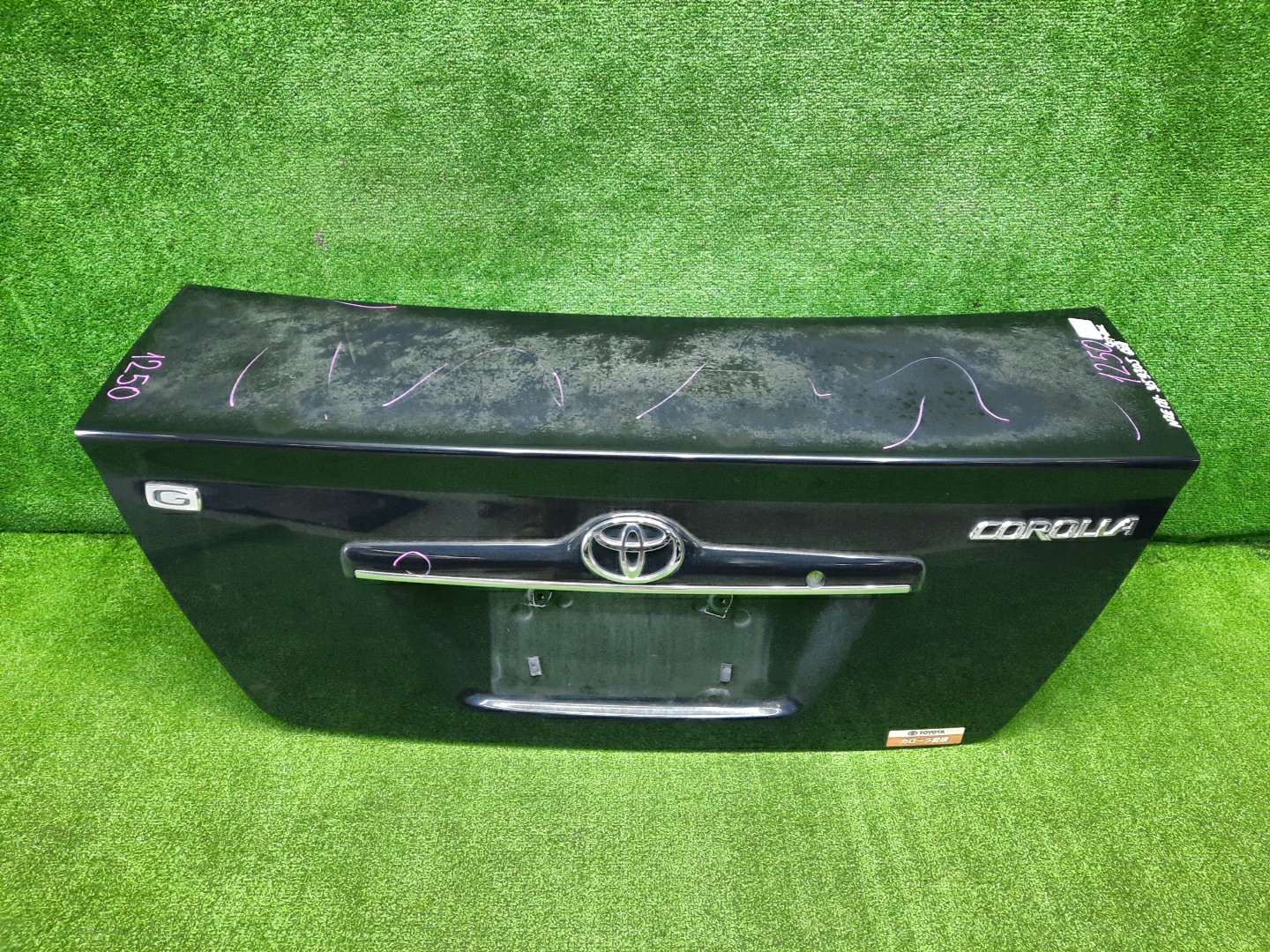 Крышка багажника TOYOTA COROLLA ZZE124, NZE121, NZE120, ZZE122, NZE124, CE121 1250 1 ракурс