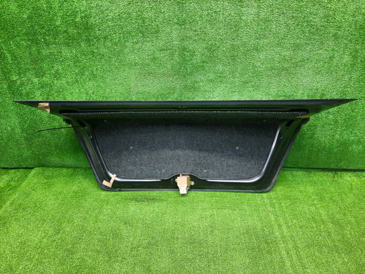Крышка багажника TOYOTA COROLLA ZZE124, NZE121, NZE120, ZZE122, NZE124, CE121 1250 3 ракурс