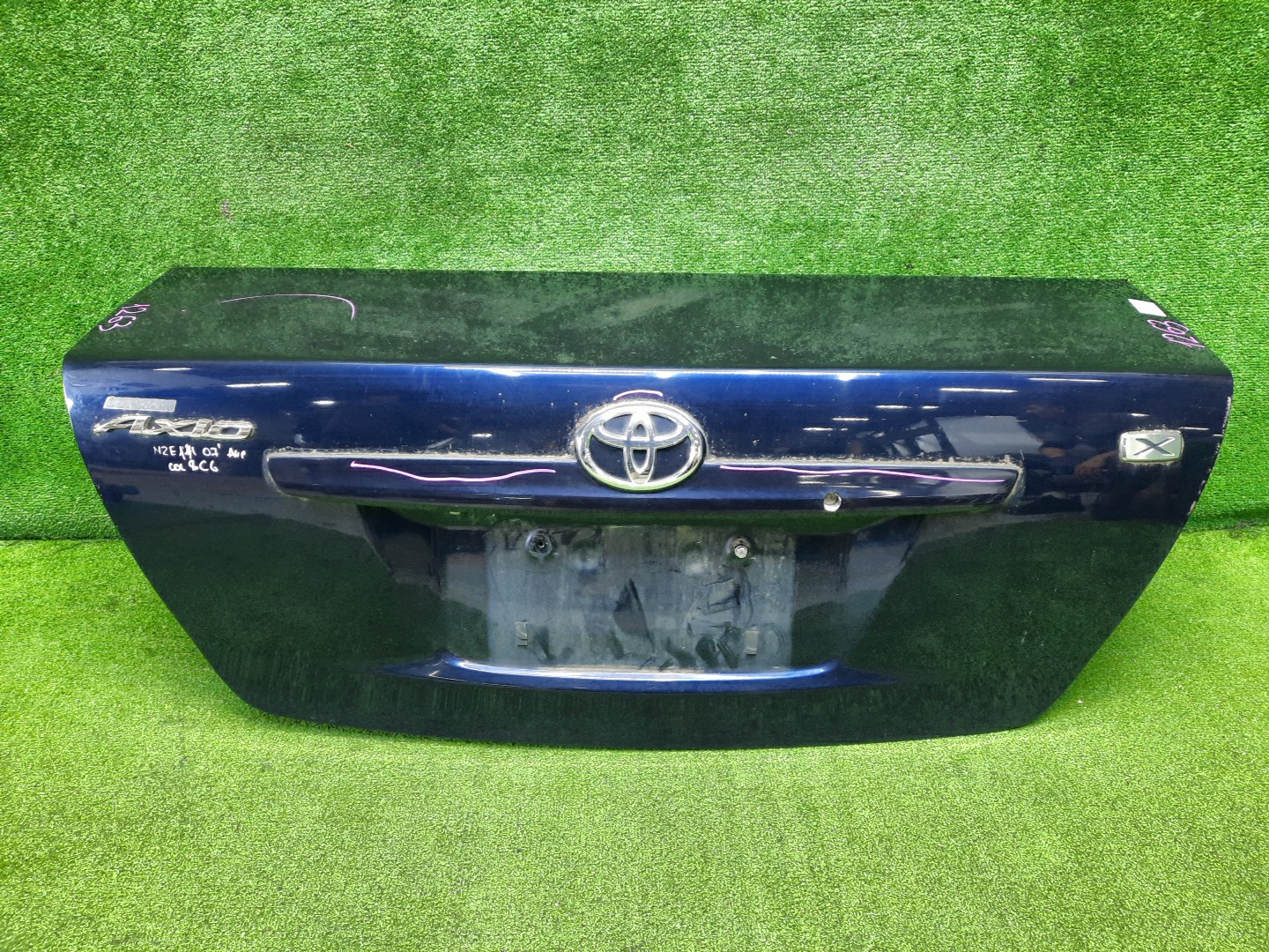 Крышка багажника TOYOTA COROLLA AXIO NZE141, NZE144, ZRE142, ZRE144 1263 1 ракурс Крышка багажника TOYOTA COROLLA AXIO NZE141, NZE144, ZRE142, ZRE144 1263 1 ракурс