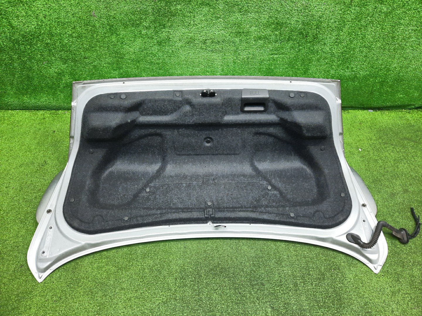 Крышка багажника NISSAN SKYLINE V35 1297 4 ракурс