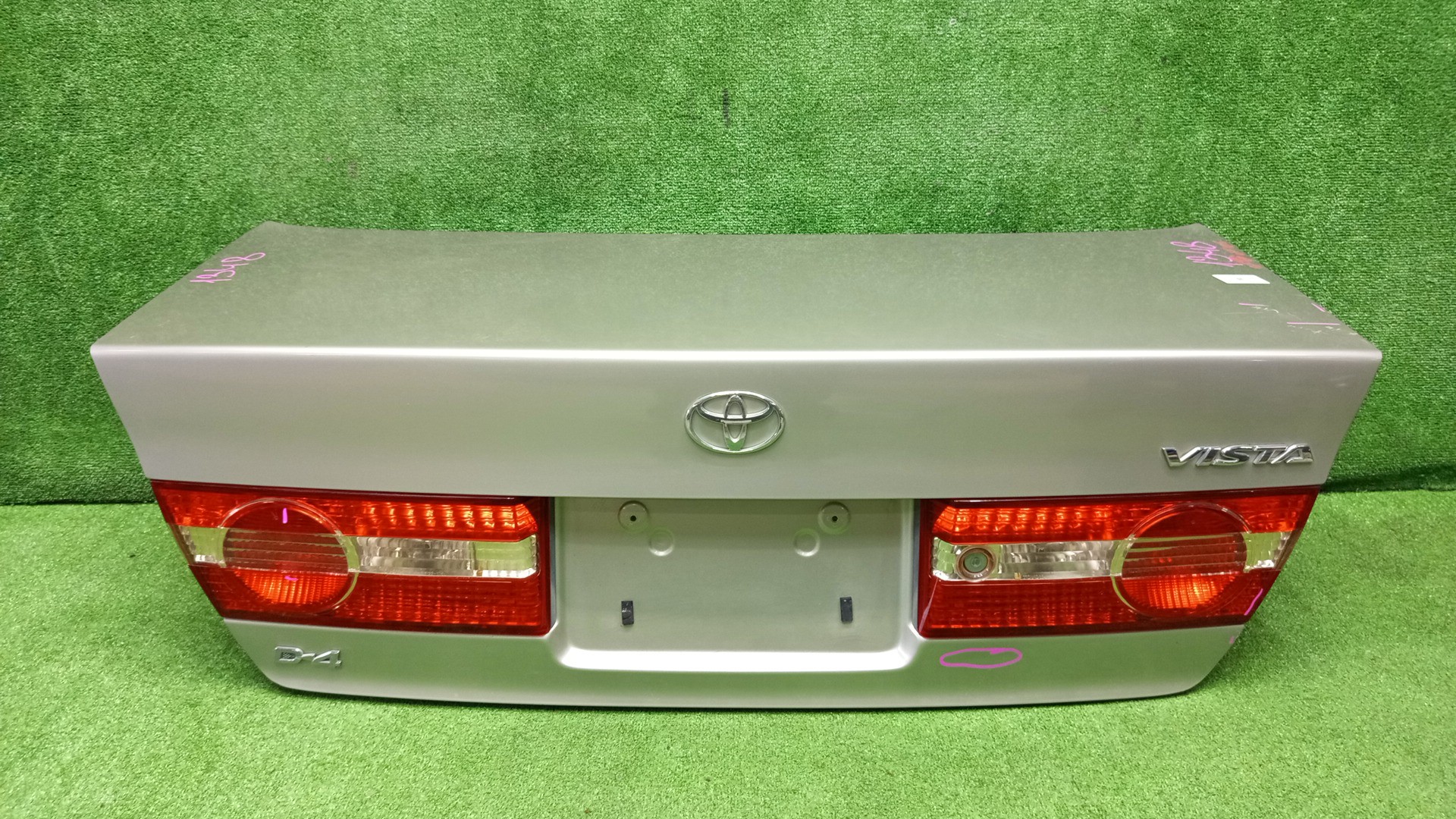 Крышка багажника TOYOTA VISTA ZZV50, AZV50, SV50, SV55, AZV55 1348 1 ракурс