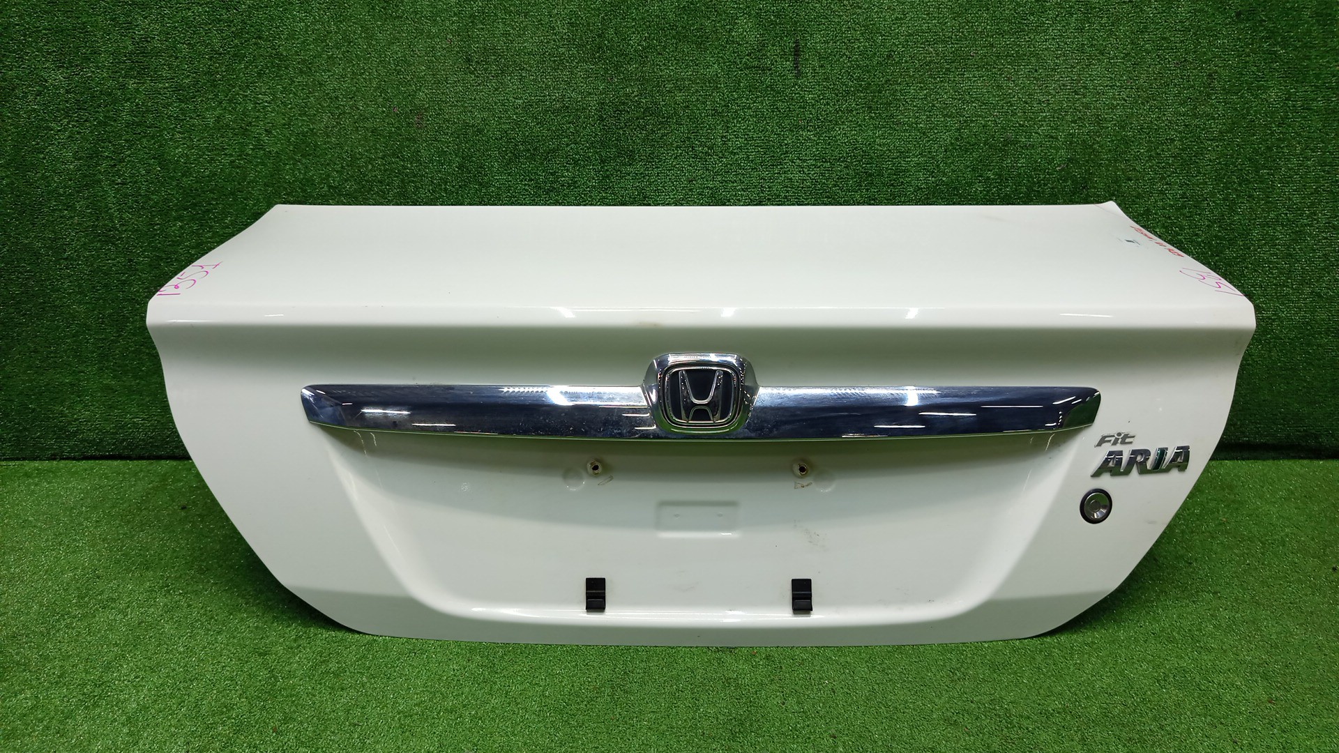 Крышка багажника HONDA FIT ARIA GD6, GD9, GD8, GD7 1351 1 ракурс