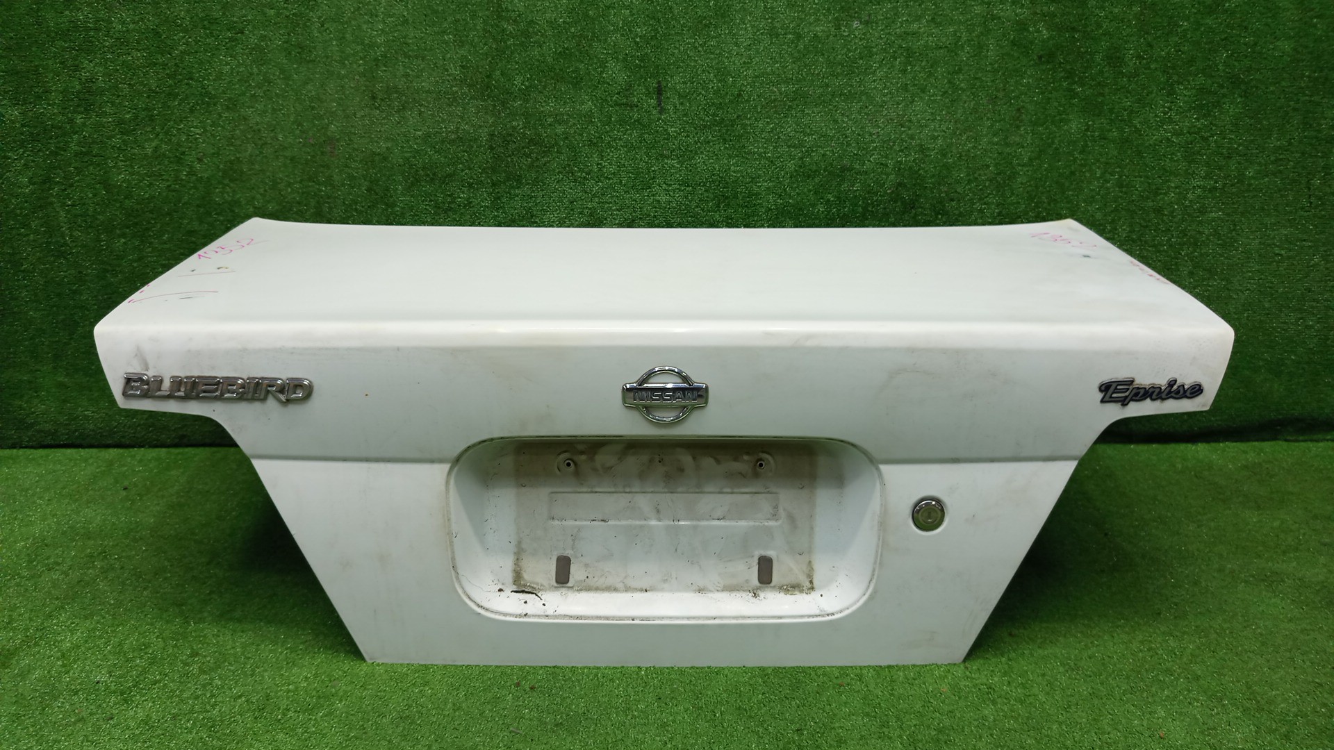 Крышка багажника NISSAN BLUEBIRD SU14, QU14, ENU14, HU14, HNU14, EU14 1352 1 ракурс