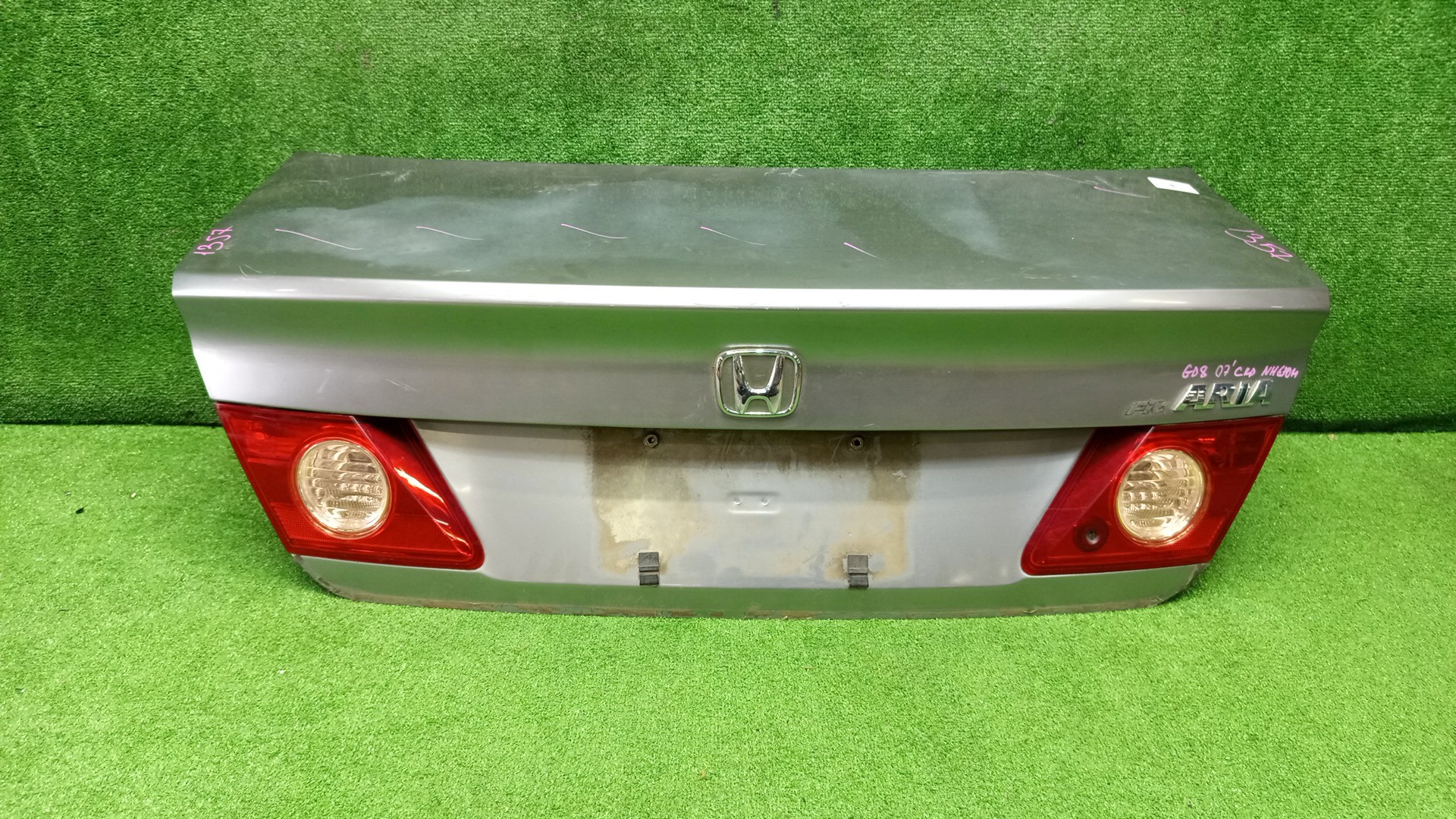 Крышка багажника HONDA FIT ARIA GD6, GD9, GD8, GD7 1357 1 ракурс