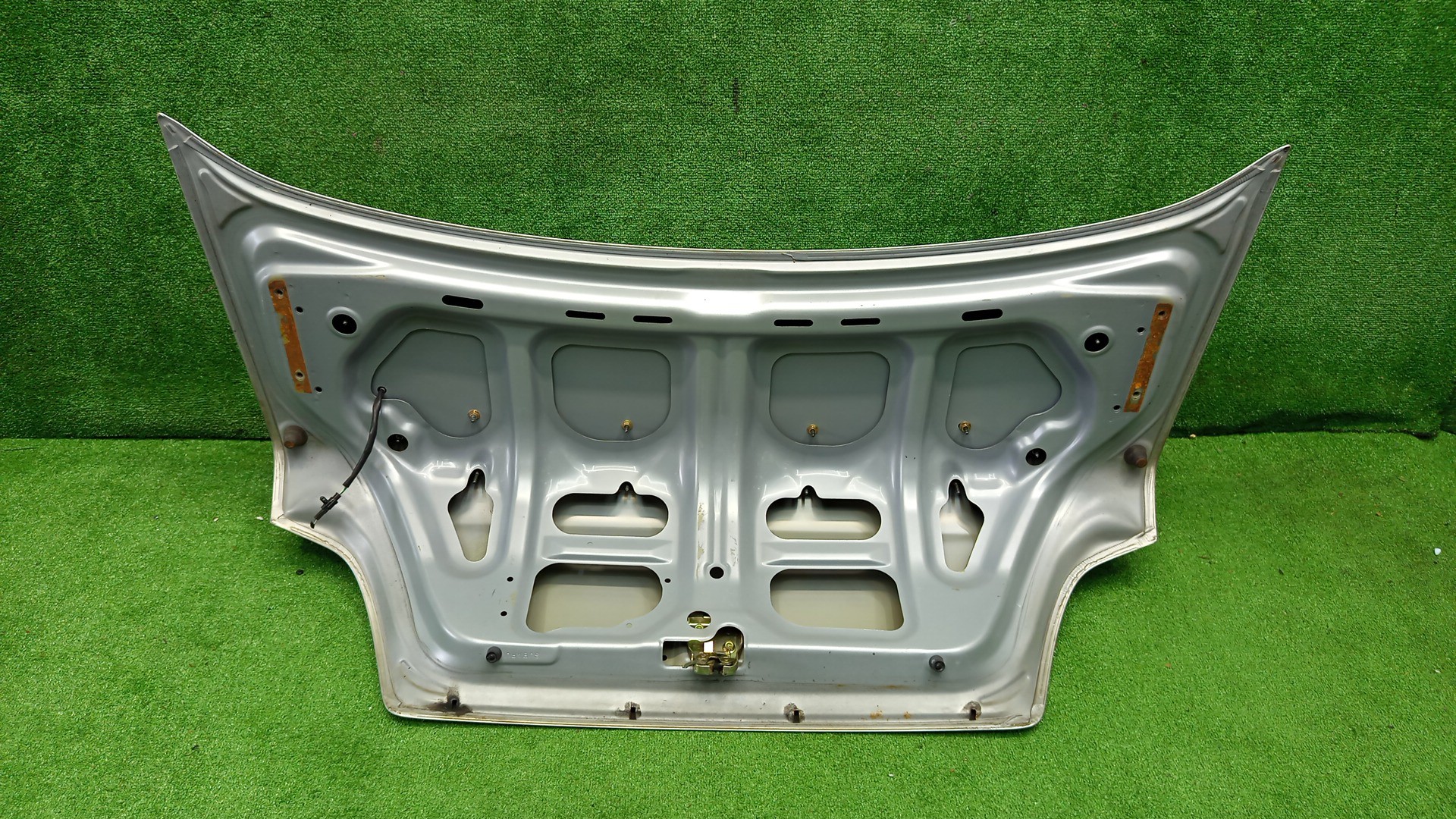 Крышка багажника SUBARU IMPREZA GDA, GD3, GD2, GD9 1380 5 ракурс