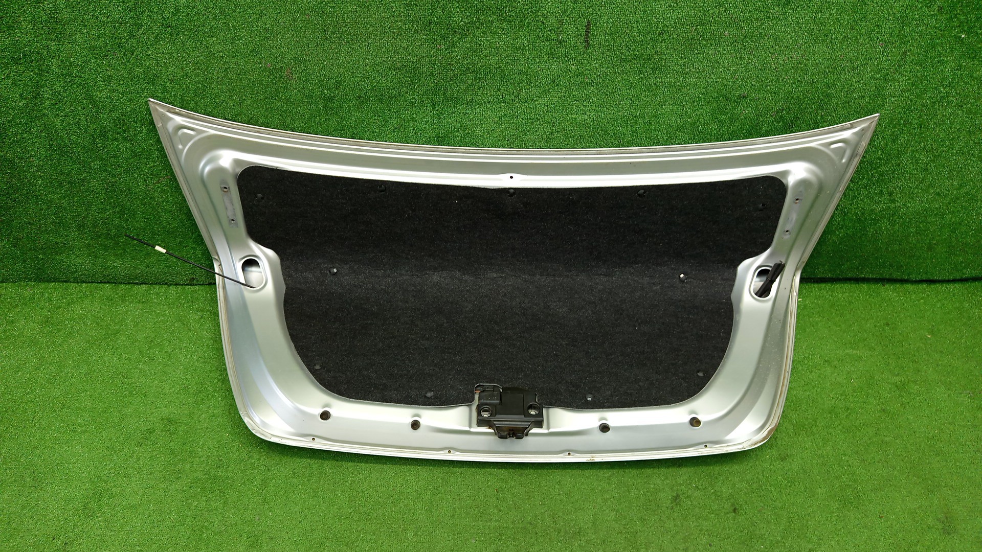 Крышка багажника TOYOTA COROLLA  AXIO NZE141, NZE144, ZRE142, ZRE144 1404 3 ракурс