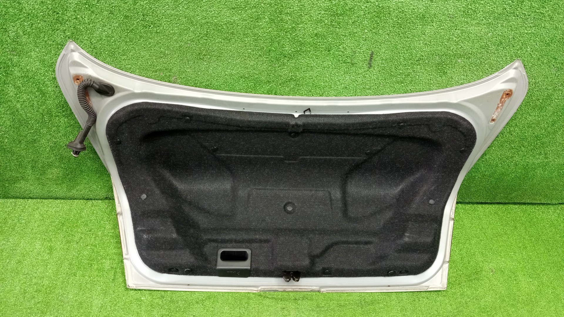 Крышка багажника NISSAN SKYLINE V35 1448 4 ракурс