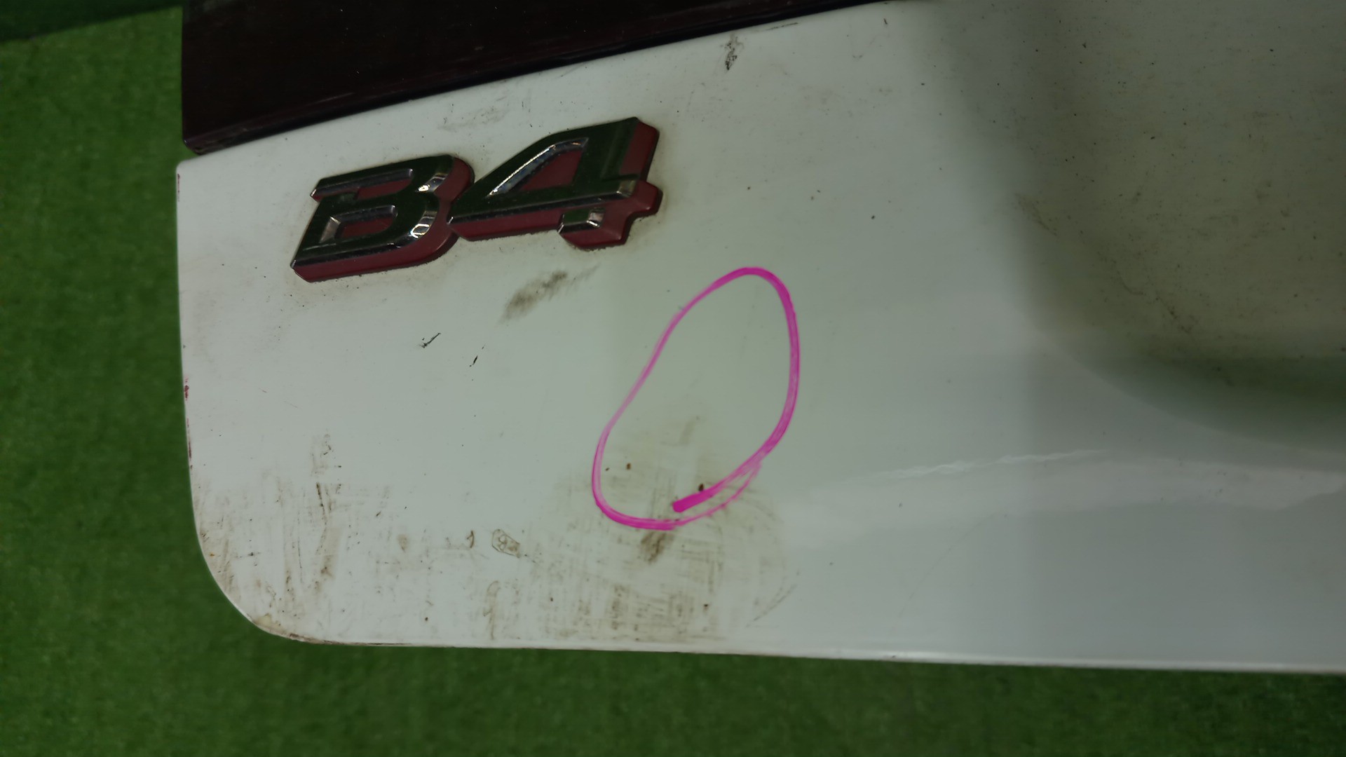 Крышка багажника SUBARU LEGACY BE5, BE9 1455 3 ракурс Крышка багажника SUBARU LEGACY BE5, BE9 1455 3 ракурс