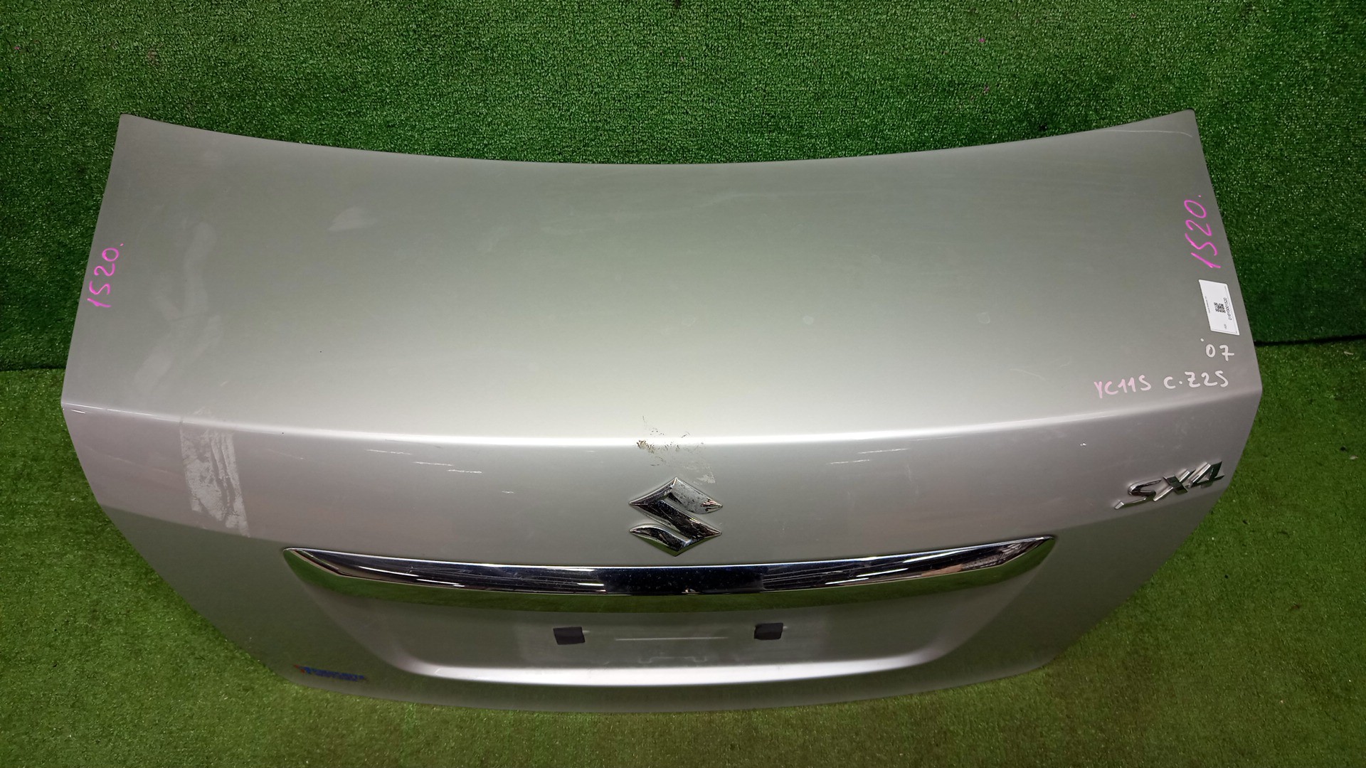 Крышка багажника SUZUKI SX4 YC11S 1520 2 ракурс