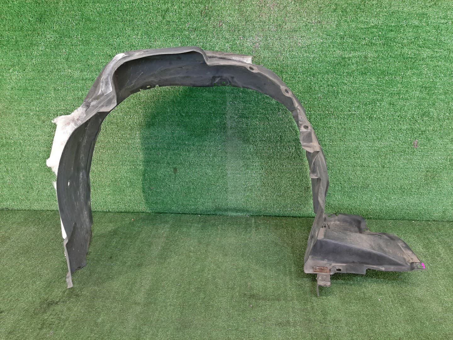 Защита под крыло левая передняя TOYOTA ALPHARD ANH25W, GGH25W, GGH20W, ANH20W 53876-58040 1 ракурс