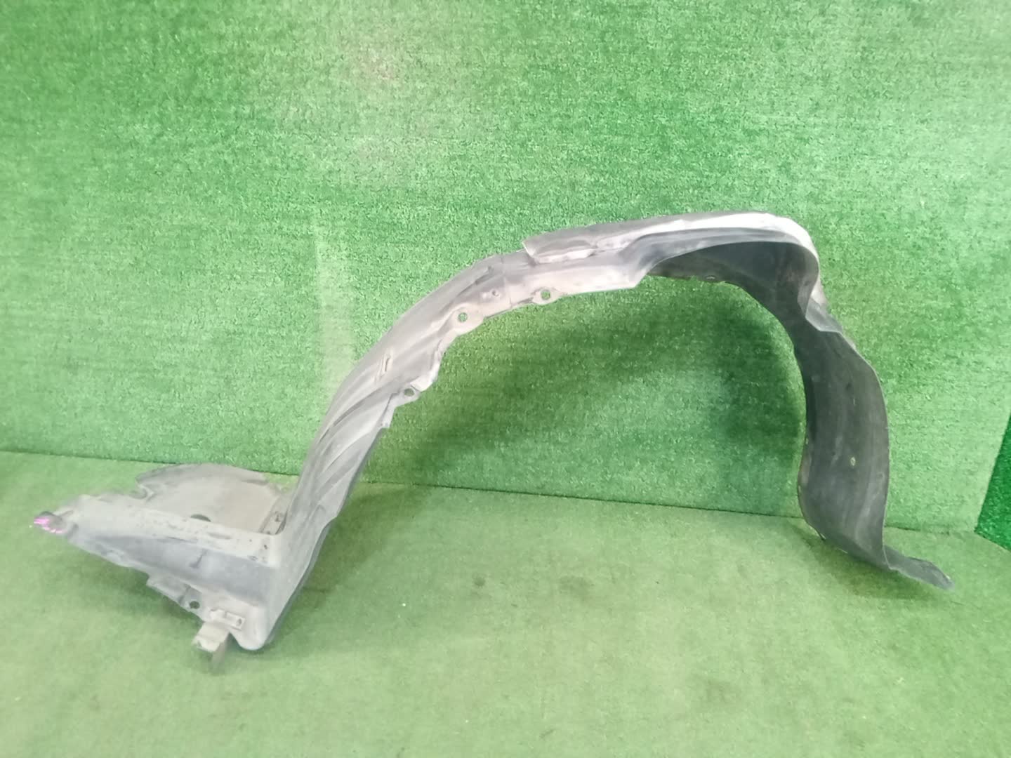 Защита под крыло правая передняя TOYOTA ALPHARD ANH25W, GGH25W, GGH20W, ANH20W 53875-58050 1 ракурс