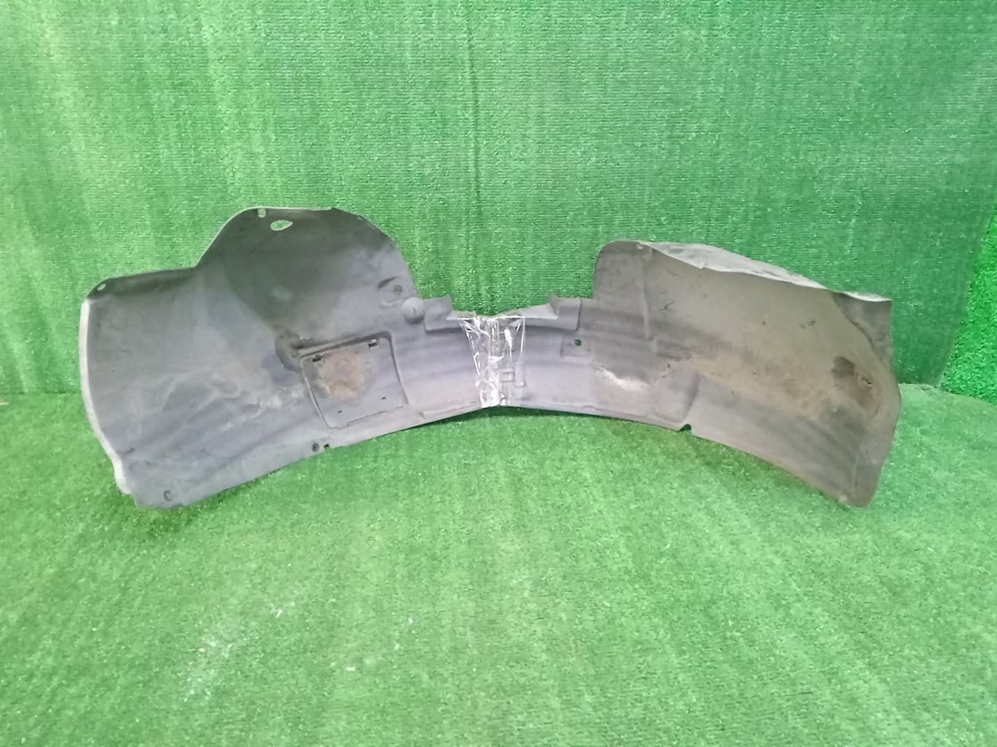 Защита под крыло правая передняя OPEL ASTRA L35 13125603 2 ракурс