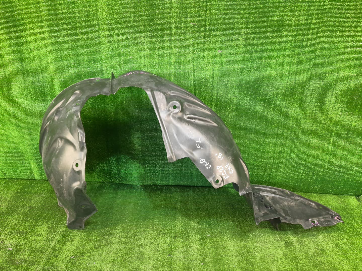 Защита под крыло левая передняя MAZDA CX-8 KG2P, KG5P 7805 1 ракурс