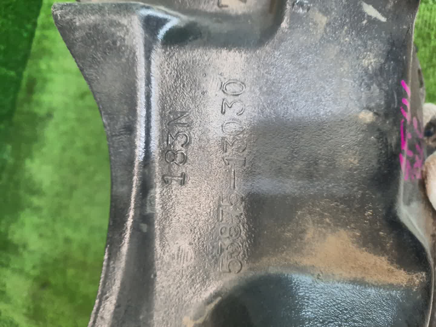 Защита под крыло правая передняя TOYOTA COROLLA SPACIO AE111N 53875-13030 3 ракурс