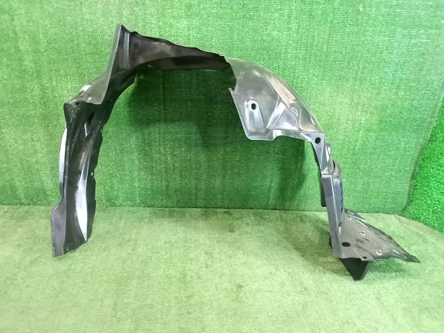 Защита под крыло левая передняя HONDA VEZEL RV6 74150-3N0-000 1 ракурс