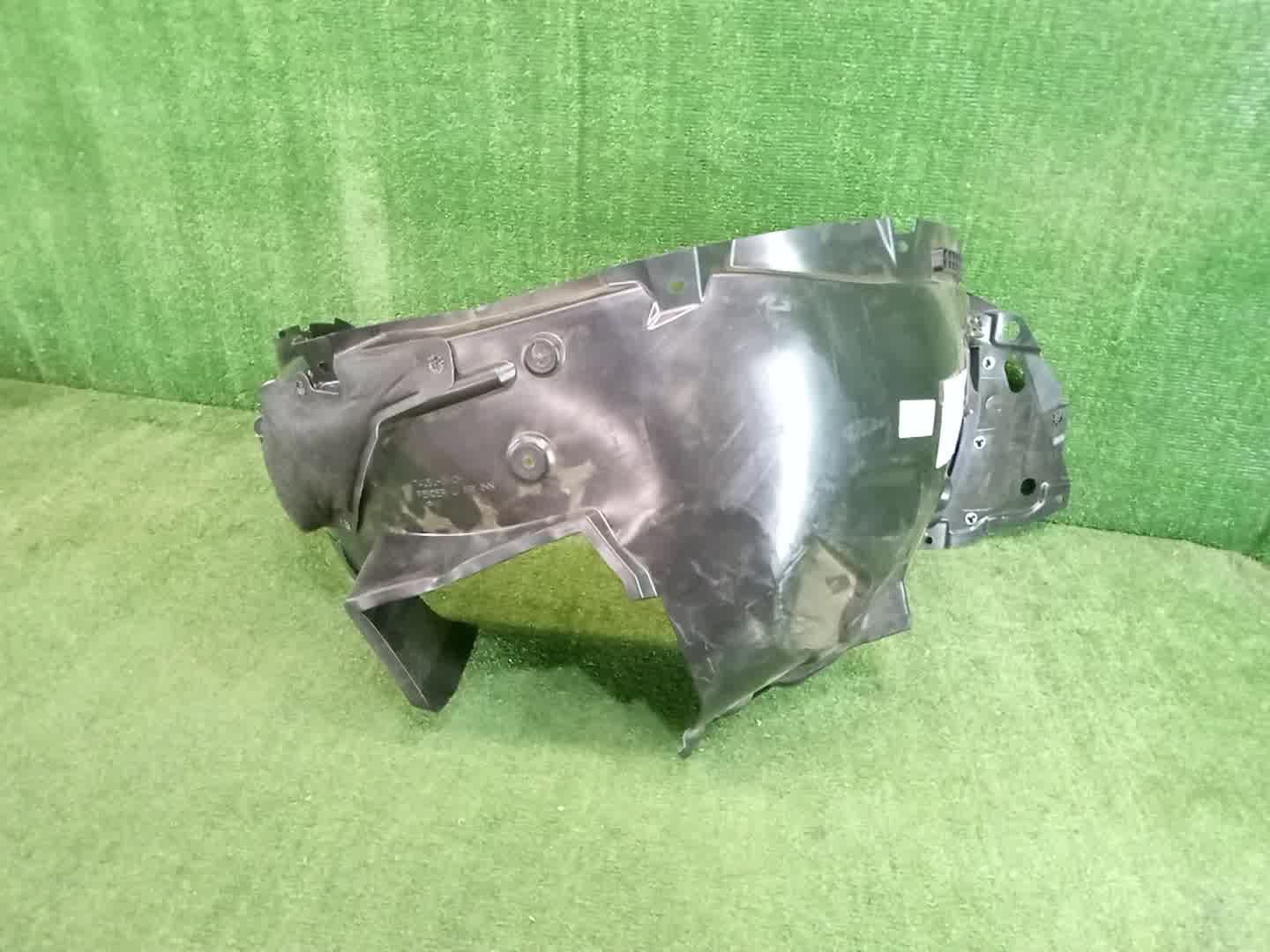 Защита под крыло левая передняя HONDA VEZEL RV6 74150-3N0-000 2 ракурс