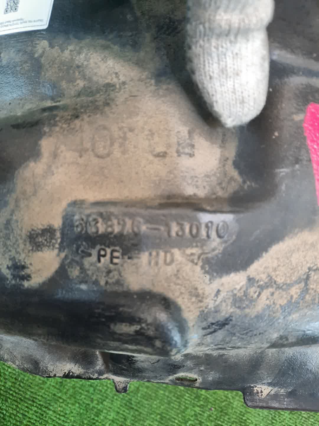Защита под крыло левая передняя TOYOTA COROLLA SPACIO AE111N 53876-13110 2 ракурс