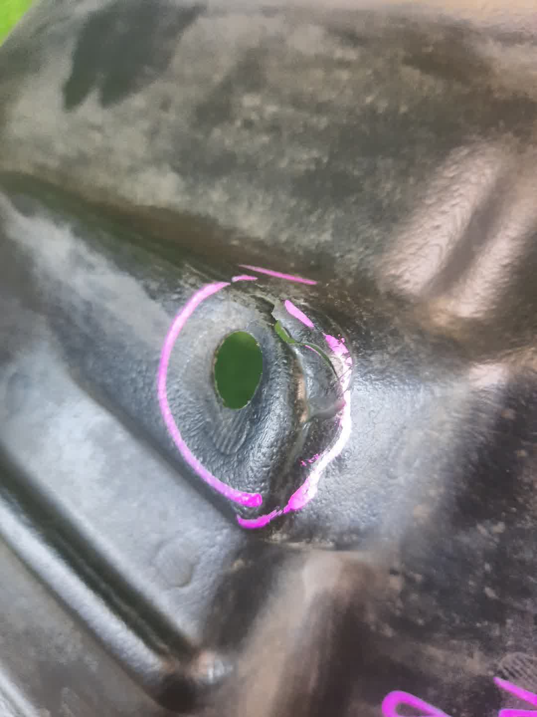 Защита под крыло правая передняя TOYOTA SPRINTER AE110 53875-12240 2 ракурс