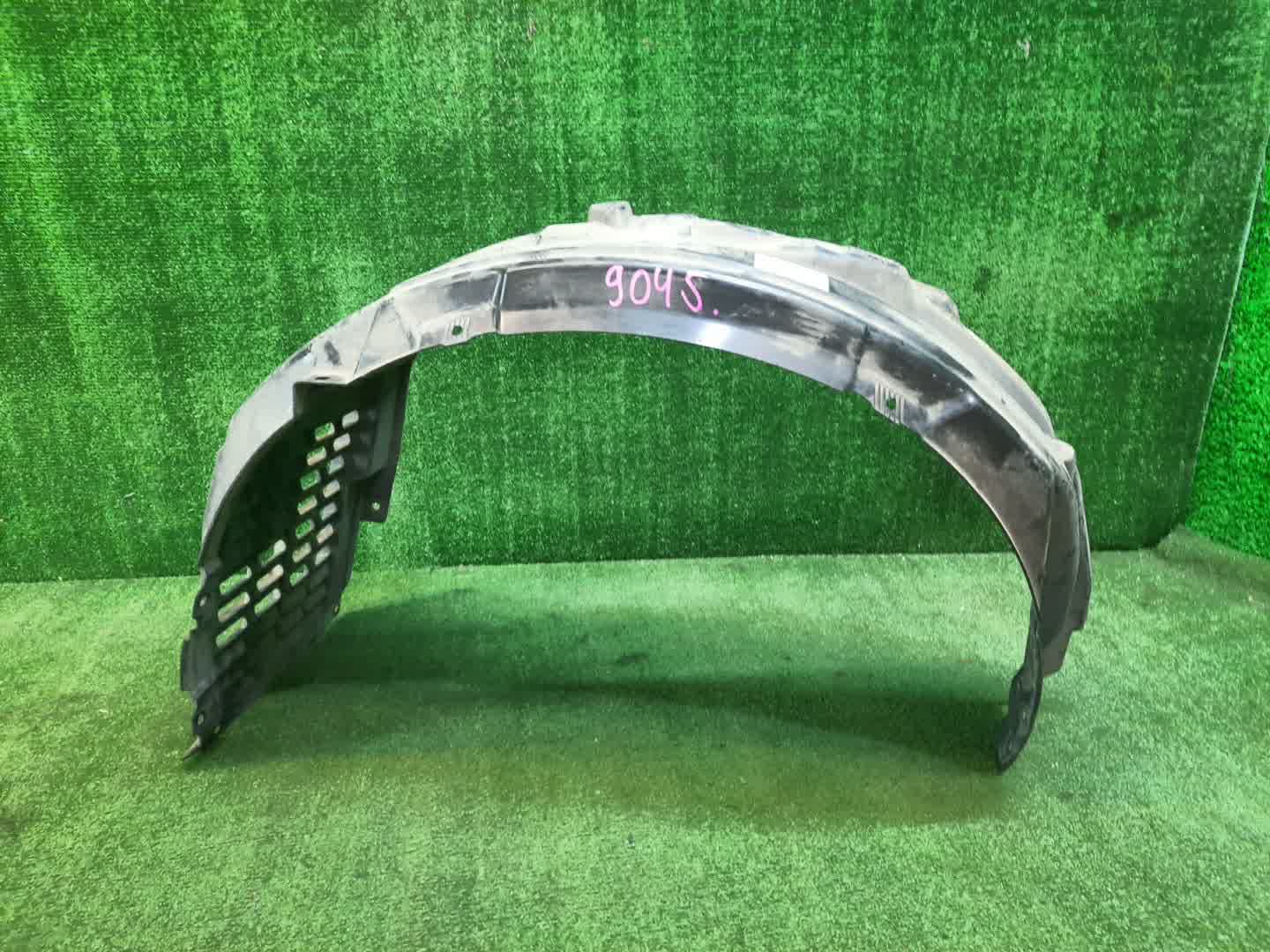 Защита под крыло левая передняя MITSUBISHI LANCER, GALANT FORTIS CY4A, CY2A, CY3A, CY6A, CX6A, CX4A, CX3A 5370A439 1 ракурс