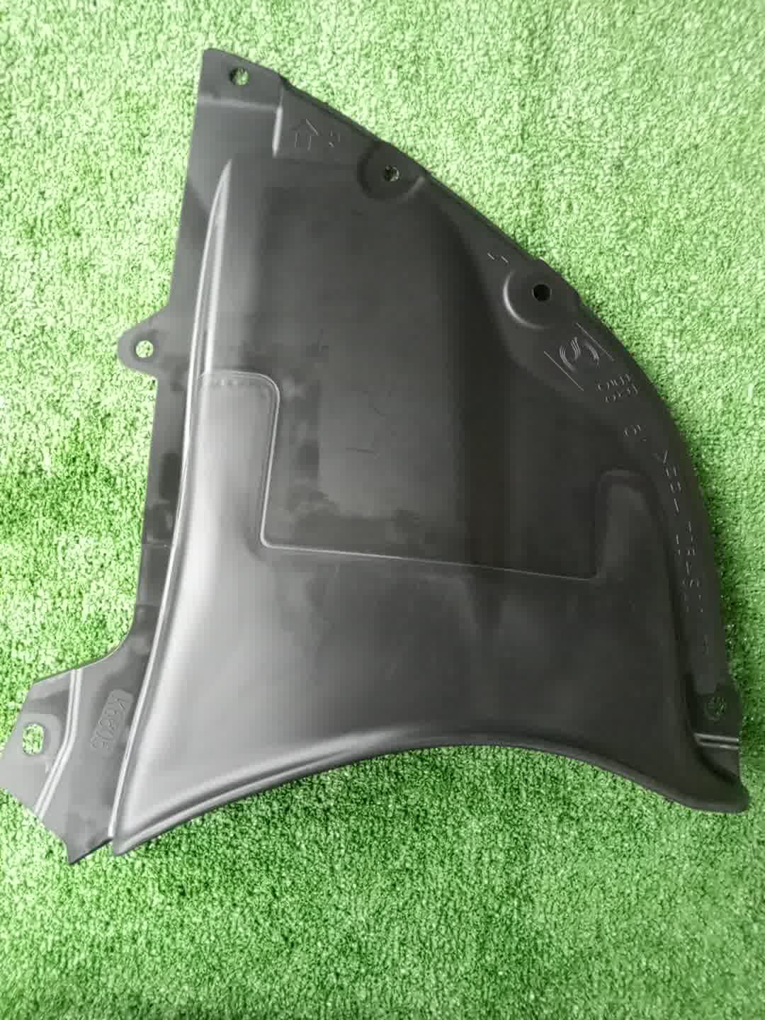 Защита под крыло левая передняя MAZDA MAZDA 3, 3 BPEP, BP8P, BP5P, BPFP, BPFJ3P, BPFJ3R, BP5R, BP, BPEK3R, BP8R BFWM-56-115 1 ракурс