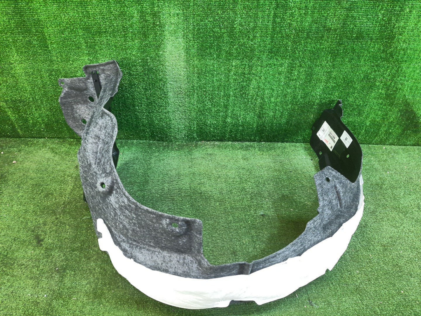 Защита под крыло левая передняя TOYOTA RAV4 ASA42 53876-42090 2 ракурс