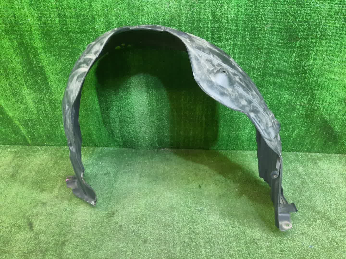 Защита под крыло левая передняя TOYOTA CAMRY, ALTIS AHV40, GSV40, ACV40, ACV45, ACV40N, ACV45N 53876-33150 1 ракурс