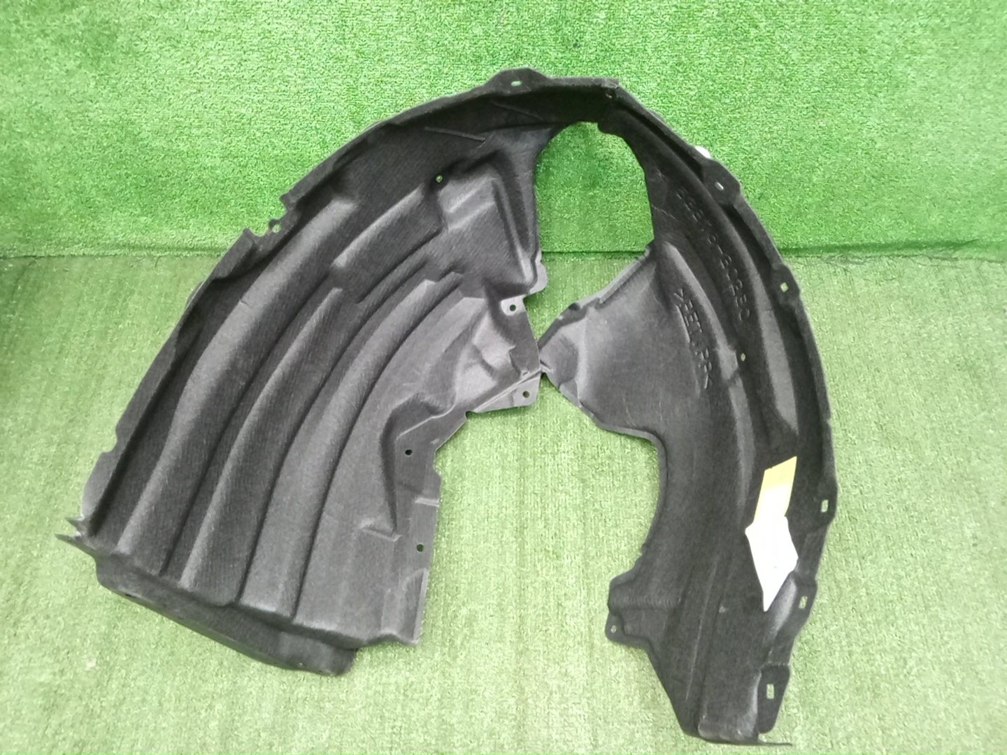 Защита под крыло левая передняя TOYOTA CROWN AZSH36W 53876-30280 4 ракурс