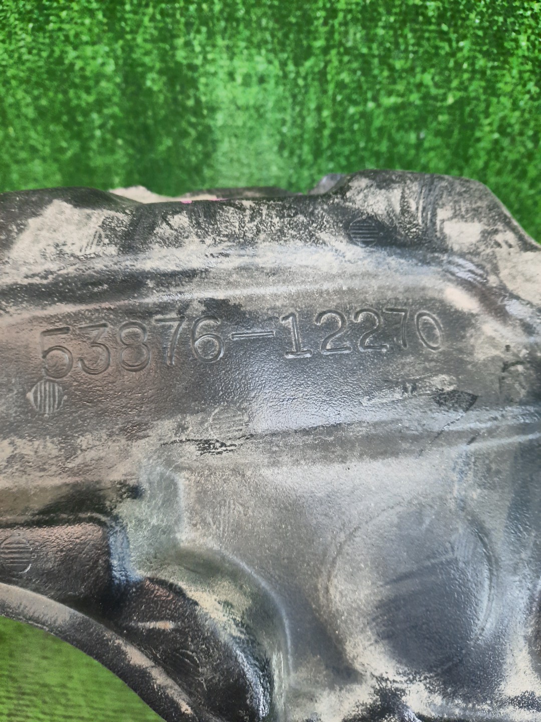 Защита под крыло левая передняя TOYOTA COROLLA ZZE124, NZE121, NZE120, ZZE122, NZE124, CE121 53876-12270 4 ракурс