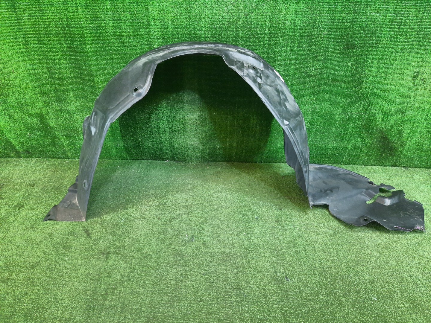 Защита под крыло левая передняя TOYOTA CAMRY GRACIA SXV20W 53876-33070 1 ракурс