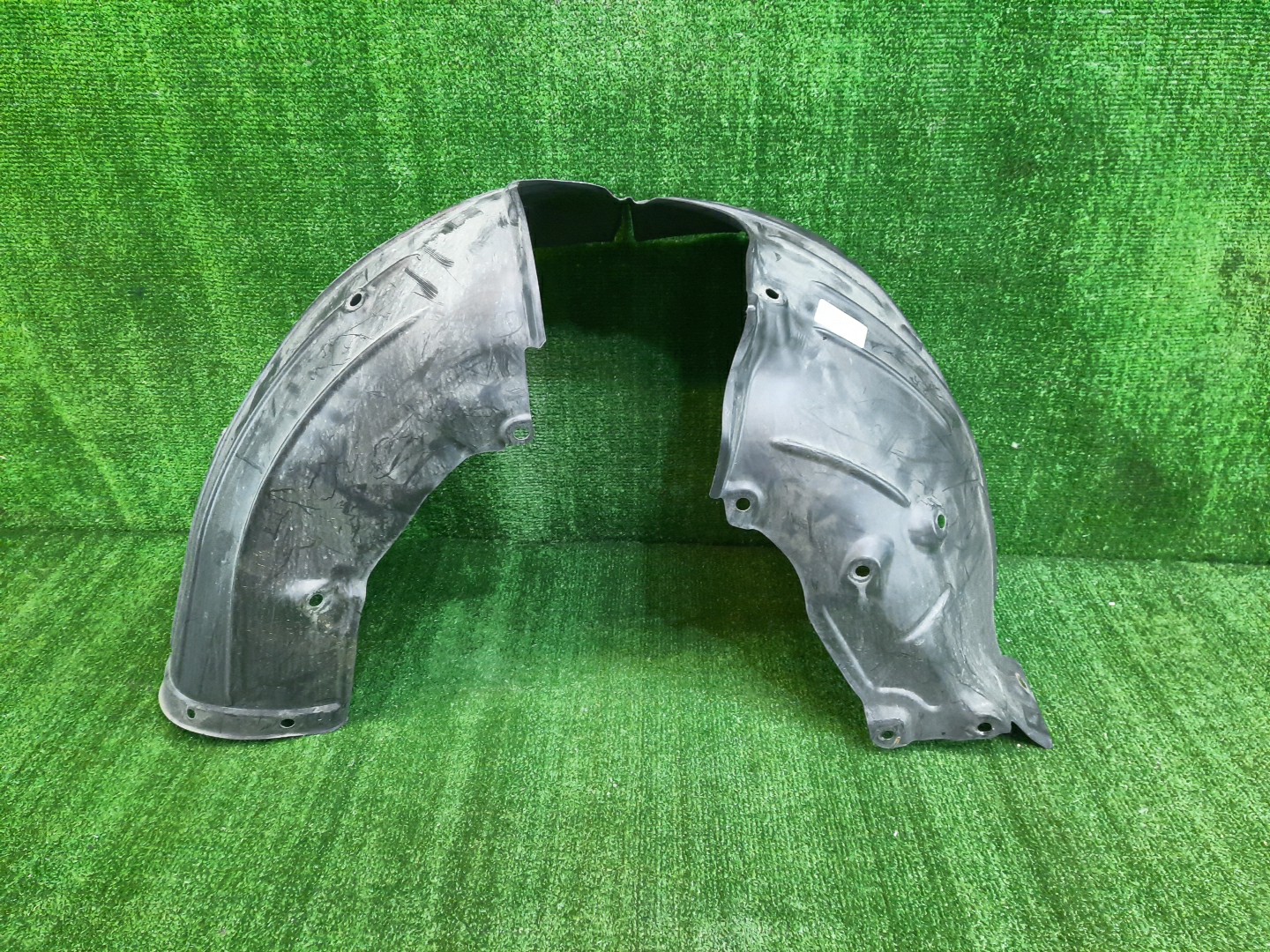 Защита под крыло правая передняя MAZDA MAZDA 3, 3 BPEP, BP8P, BP5P, BPFP, BPFJ3P, BPFJ3R, BP5R, BP, BPEK3R, BP8R 9550 1 ракурс