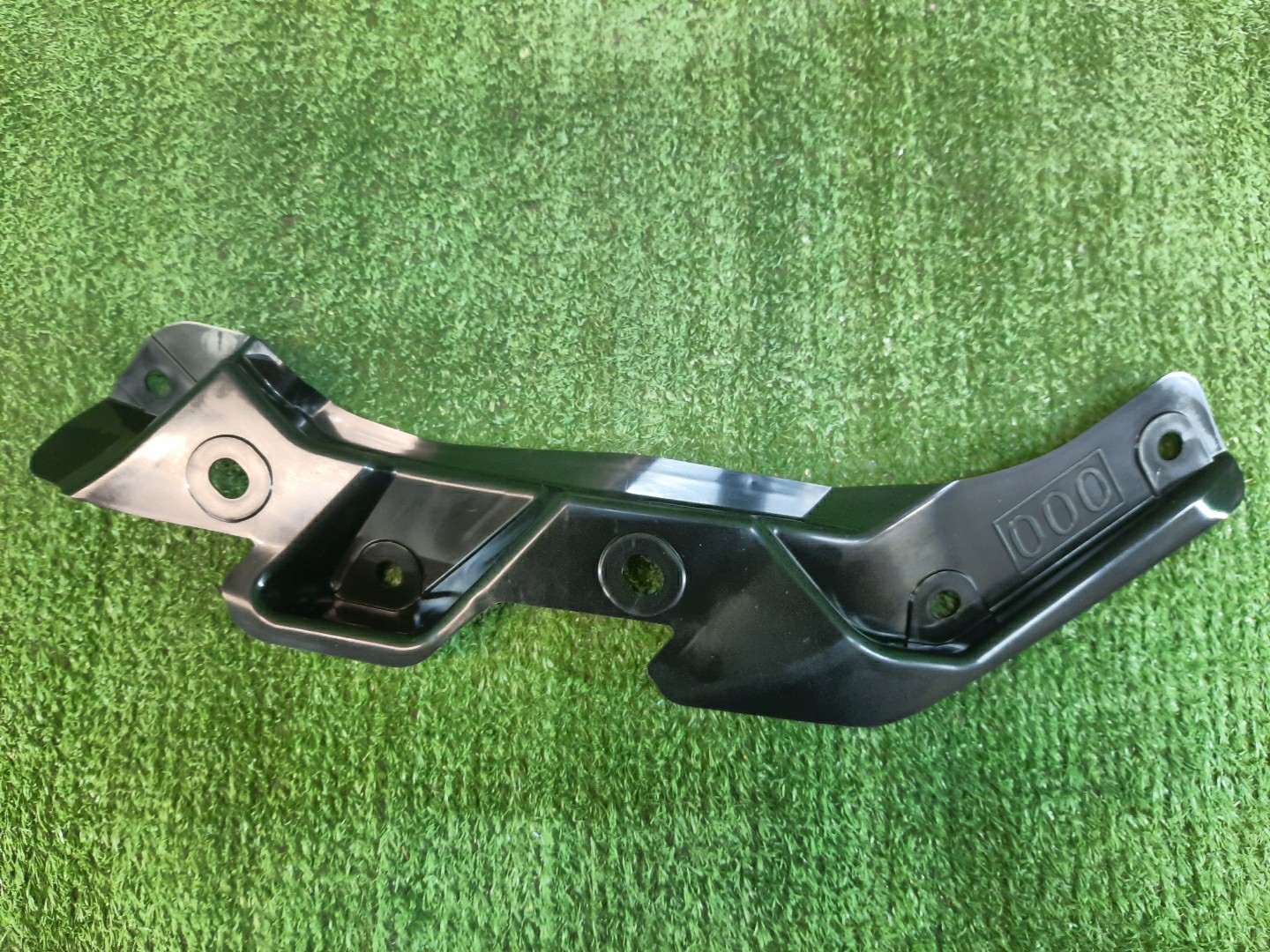 Защита под крыло правая передняя SUBARU FORESTER SK9 59140SJ000 1 ракурс