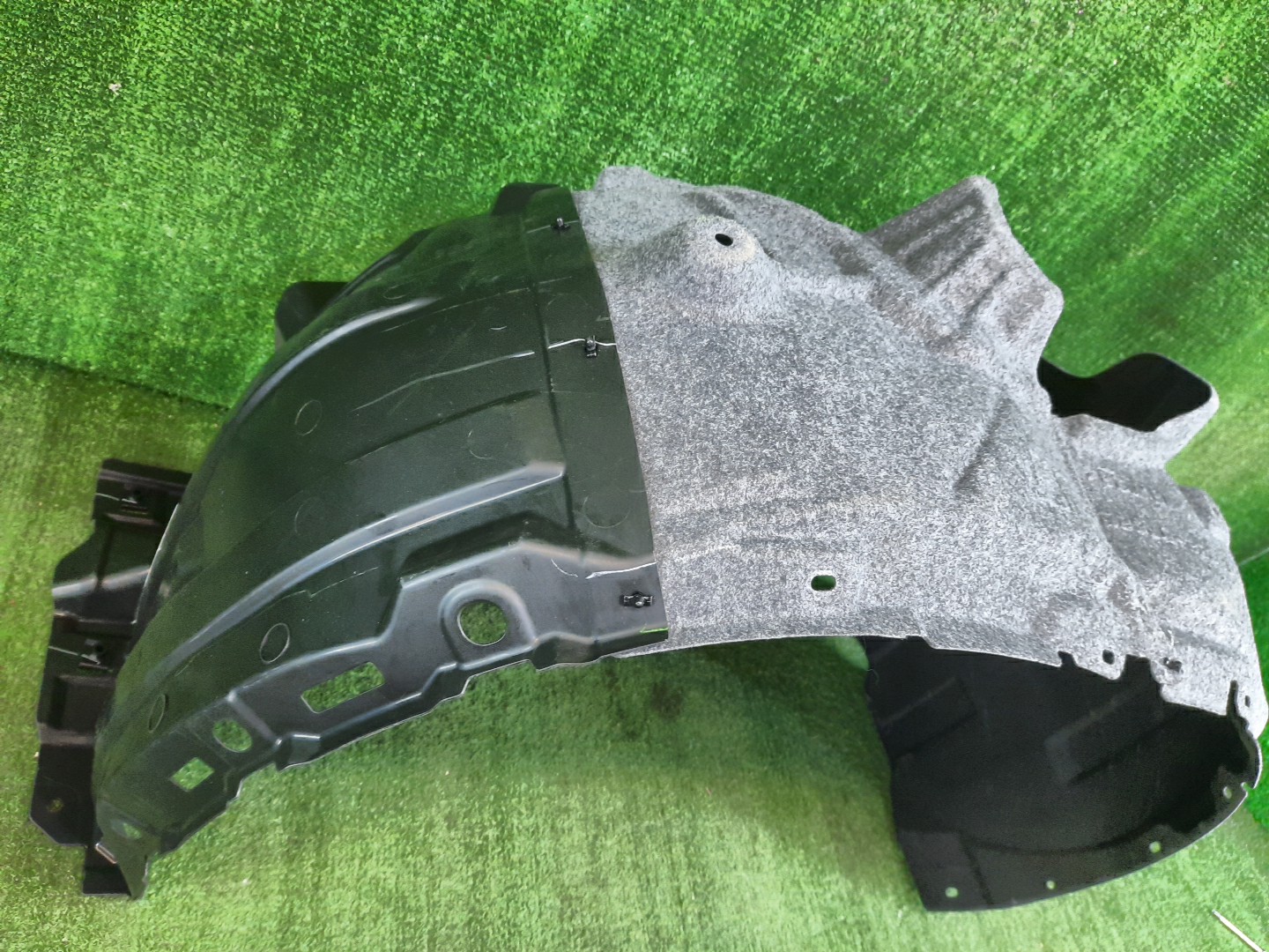 Защита под крыло левая передняя LEXUS ES300H AXZH10 53808-33010 3 ракурс