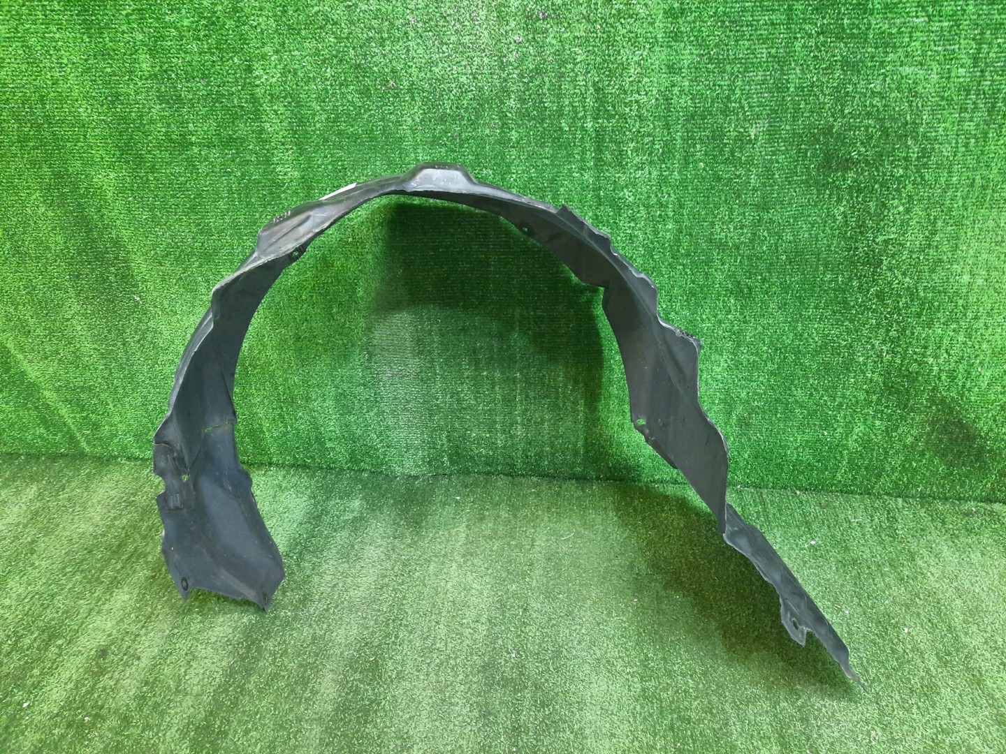 Защита под крыло левая передняя MITSUBISHI LANCER, GALANT FORTIS CY4A, CY2A, CY3A, CY6A, CX6A, CX4A, CX3A 5370A287 1 ракурс