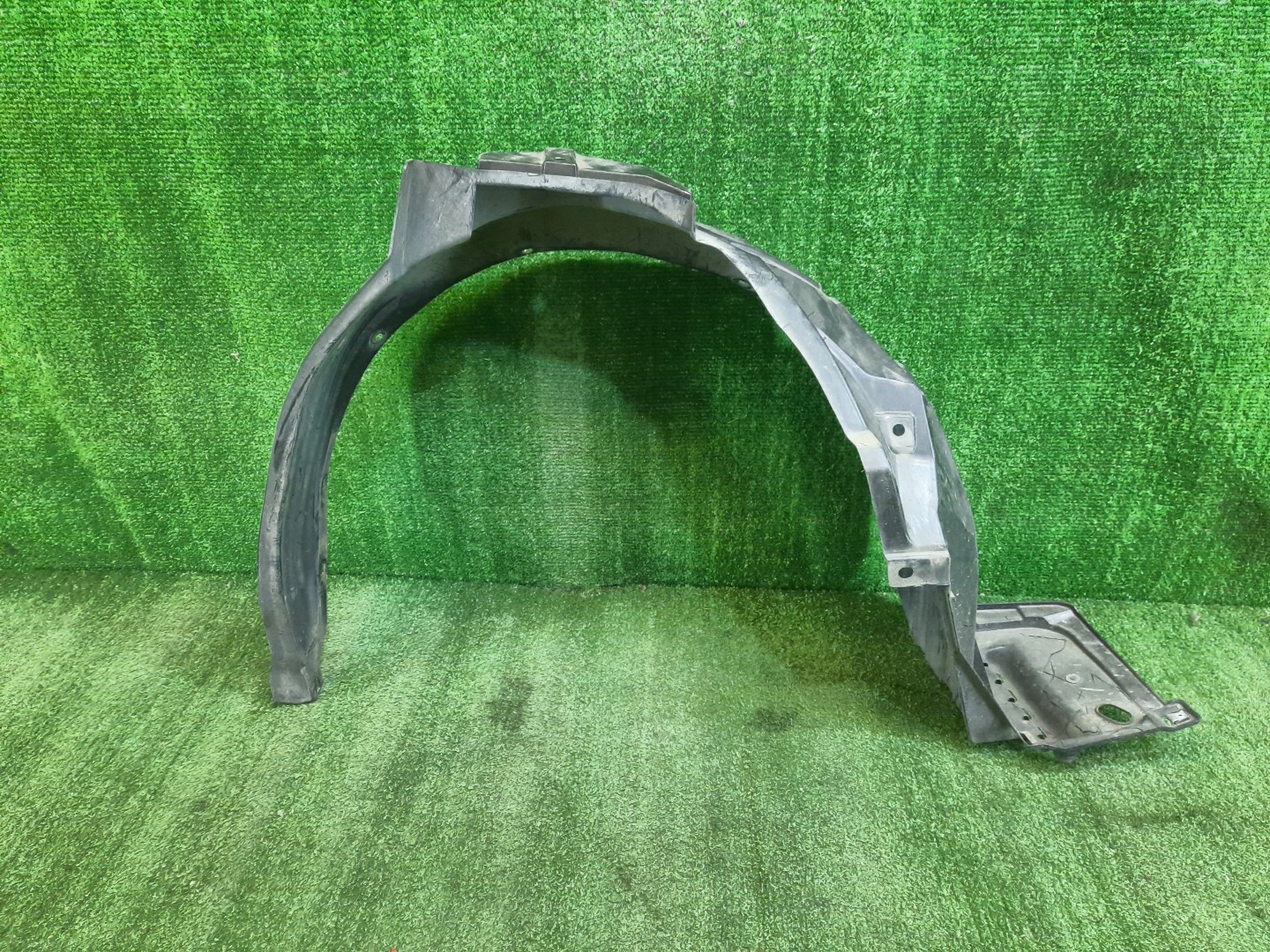 Защита под крыло левая передняя HONDA FIT ARIA GD8 74151-SEL-T100 1 ракурс