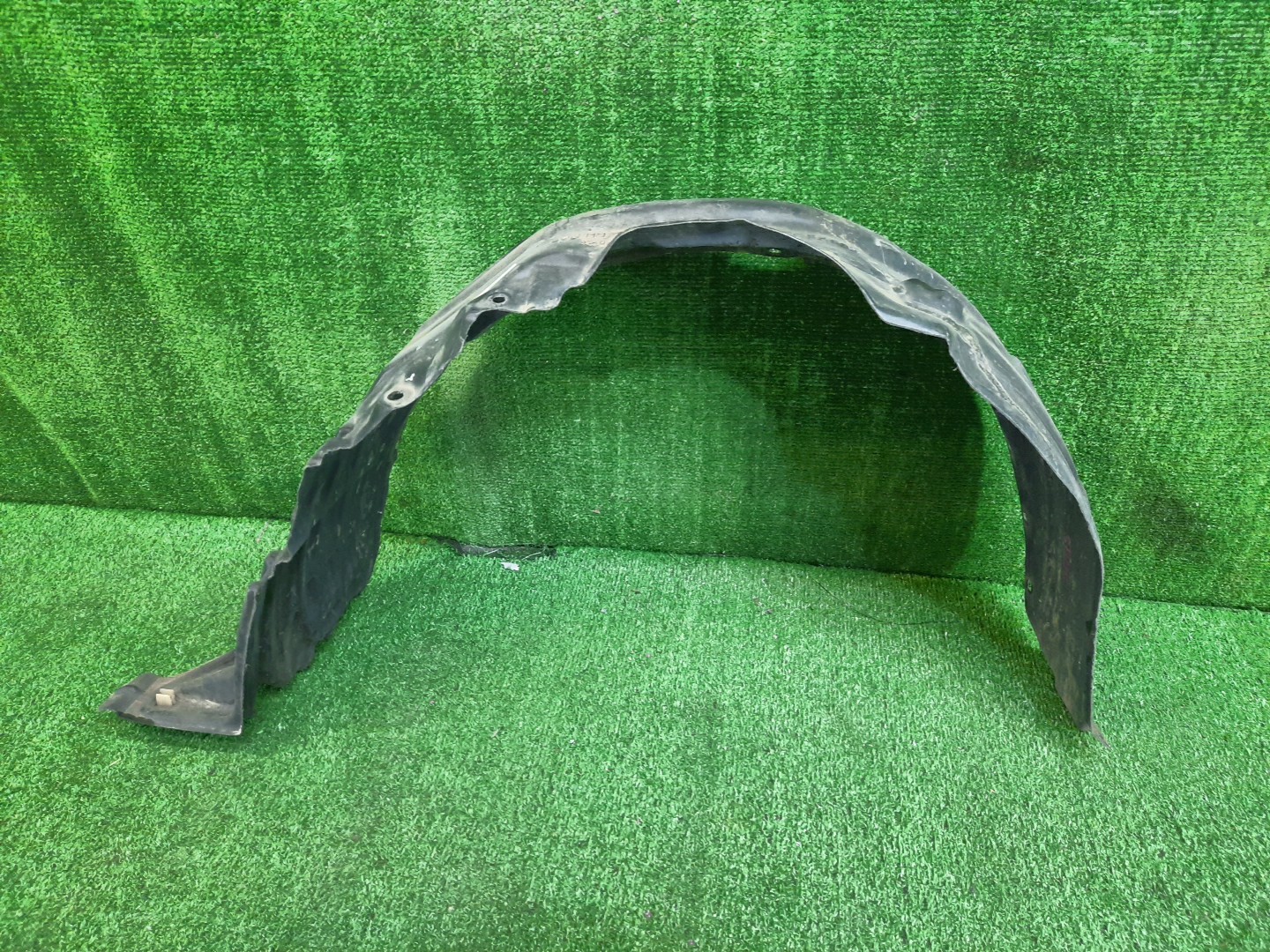 Защита под крыло правая передняя TOYOTA CALDINA ST215W, ST210G, ST215G, CT216, ST210, AT211, ST215, CT216G, AT211G 53875-21020 1 ракурс