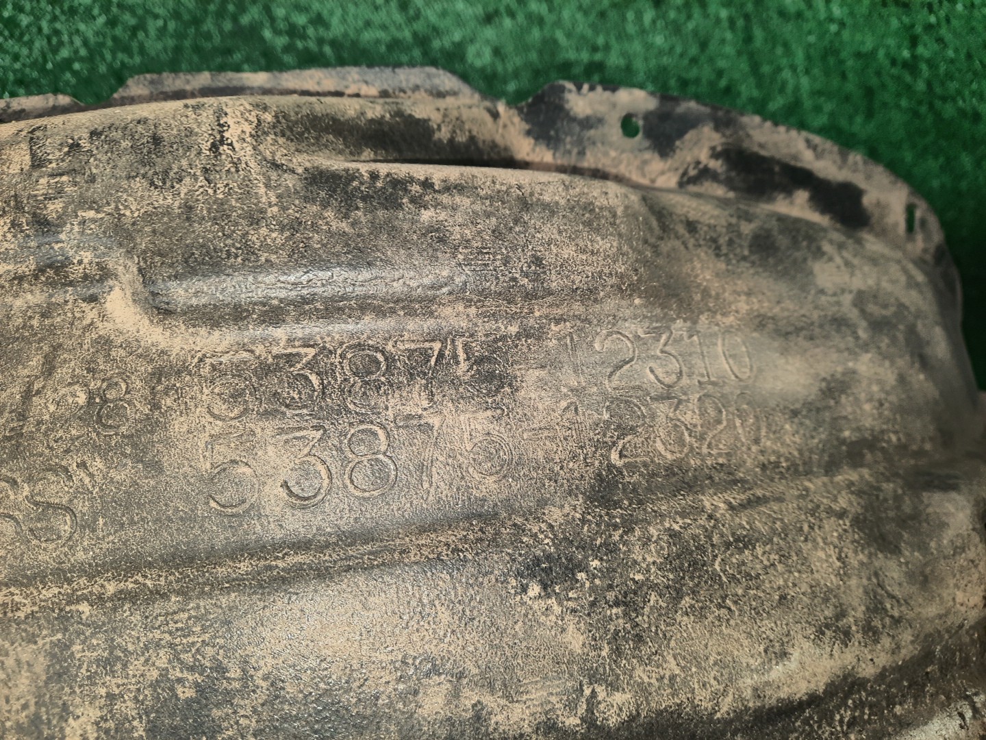 Защита под крыло правая передняя TOYOTA COROLLA FIELDER NZE121G 53875-12310 3 ракурс