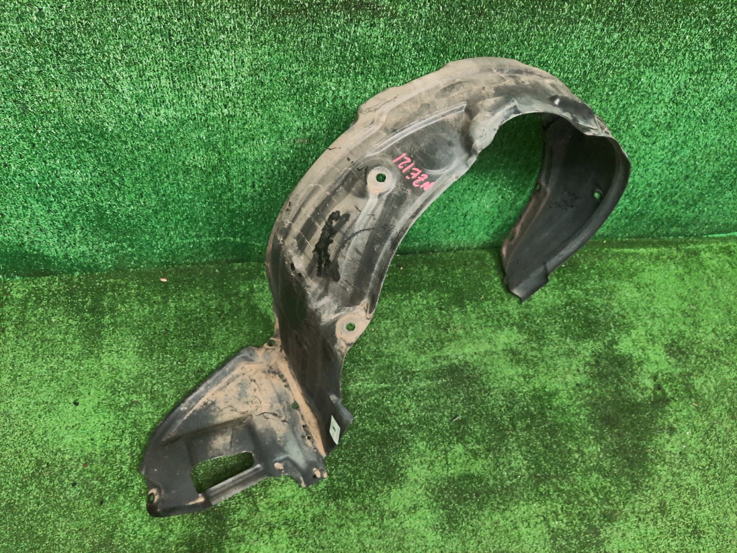 Защита под крыло правая передняя TOYOTA COROLLA SPACIO NZE121N, ZZE122N, ZZE124N 53875-12280 1 ракурс
