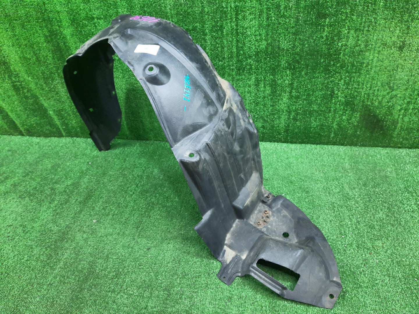 Защита под крыло левая передняя TOYOTA AXIO, COROLLA FIELDER, COROLLA AXIO, FIELDER NZE141, NZE144, ZRE142, ZRE144, ZRE144G, ZRE142G, NZE144G, NZE141G 53876-12420 1 ракурс Защита под крыло левая передняя TOYOTA AXIO, COROLLA FIELDER, COROLLA AXIO, FIELDER NZE141, NZE144, ZRE142, ZRE144, ZRE144G, ZRE142G, NZE144G, NZE141G 53876-12420 1 ракурс