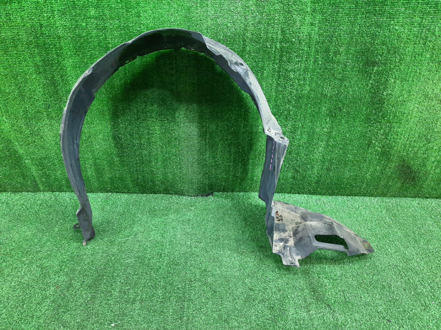Защита под крыло левая передняя TOYOTA AXIO, COROLLA FIELDER, COROLLA AXIO, FIELDER NZE141, NZE144, ZRE142, ZRE144, ZRE144G, ZRE142G, NZE144G, NZE141G 53876-12420 1 ракурс Защита под крыло левая передняя TOYOTA AXIO, COROLLA FIELDER, COROLLA AXIO, FIELDER NZE141, NZE144, ZRE142, ZRE144, ZRE144G, ZRE142G, NZE144G, NZE141G 53876-12420 1 ракурс
