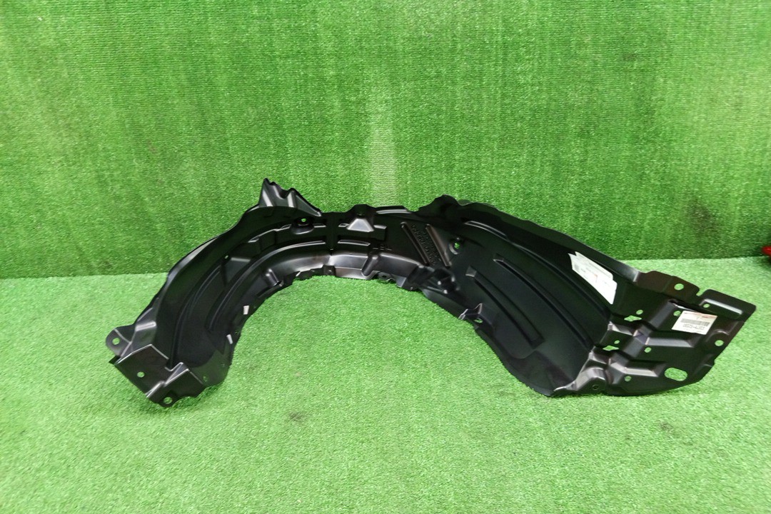 Защита под крыло левая передняя TOYOTA AQUA MXPK10 53876-52550 2 ракурс
