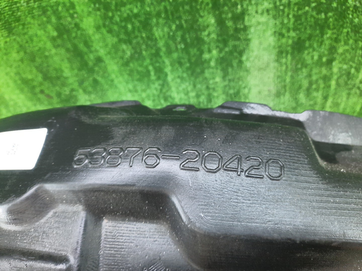 Защита под крыло левая передняя TOYOTA PREMIO, ALLION ZRT265, ZRT260, NZT260, ZRT261 53876-20030 2 ракурс