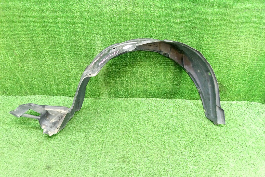 Защита под крыло правая передняя TOYOTA COROLLA ZZE124, NZE121, NZE120, ZZE122, NZE124, CE121 53875-12280 1 ракурс
