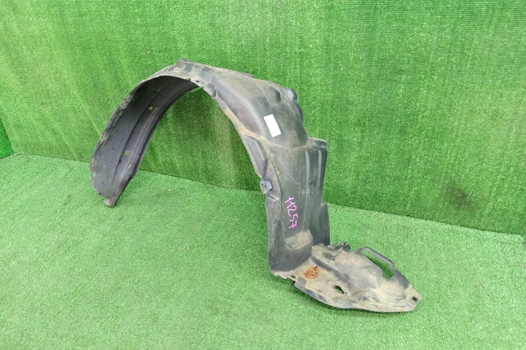 Защита под крыло правая передняя TOYOTA AXIO, COROLLA FIELDER, COROLLA  AXIO, FIELDER NZE141, NZE144, ZRE142, ZRE144, ZRE144G, ZRE142G, NZE144G, NZE141G 53875-12440 1 ракурс
