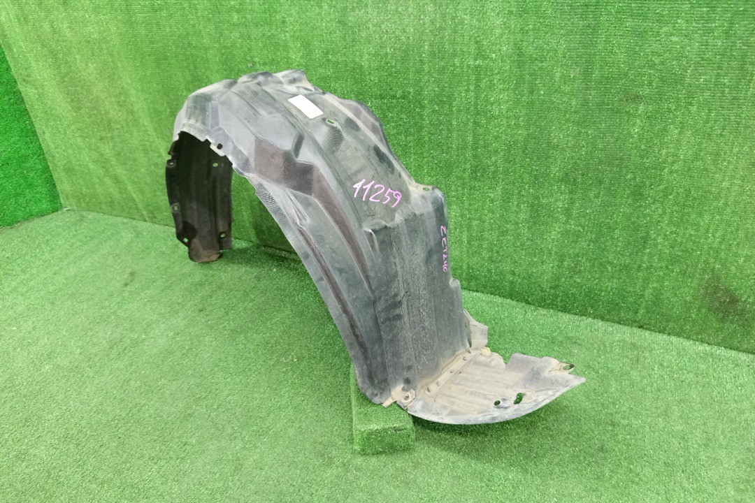 Защита под крыло правая передняя TOYOTA PREMIO, ALLION ZZT240, NZT240, AZT240, ZZT245 53875-20362 1 ракурс
