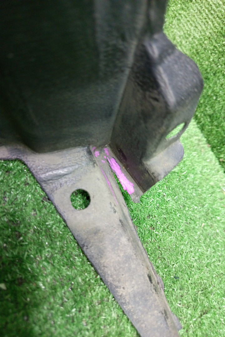 Защита под крыло левая передняя TOYOTA BELTA NCP96, KSP92, SCP92 53876-52180 3 ракурс