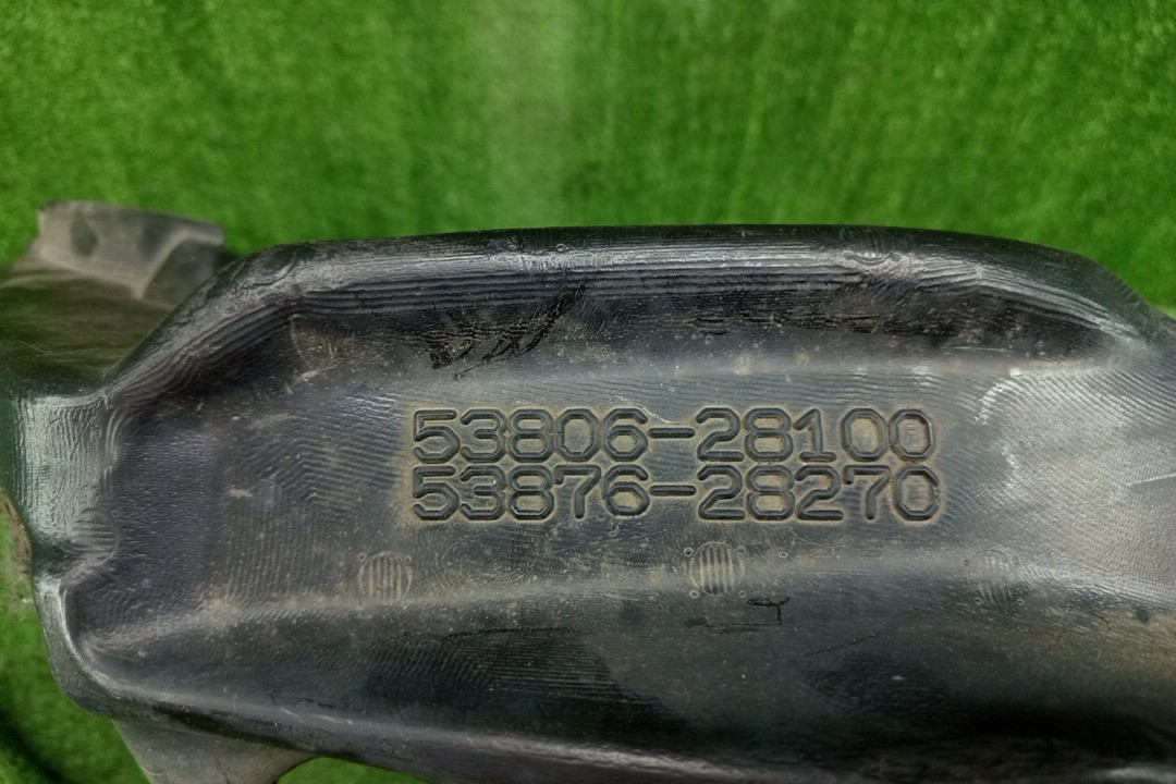 Защита под крыло левая передняя TOYOTA VOXY ZWR80G, ZRR85W, ZRR80W, ZWR80W, ZRR80G, ZRR85G 53876-28270 2 ракурс Защита под крыло левая передняя TOYOTA VOXY ZWR80G, ZRR85W, ZRR80W, ZWR80W, ZRR80G, ZRR85G 53876-28270 2 ракурс